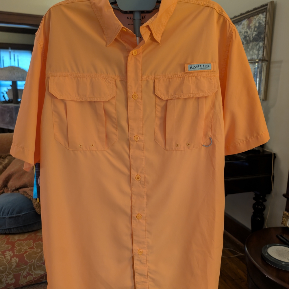 Realtree Men's Orange Short Sleeve Shirt